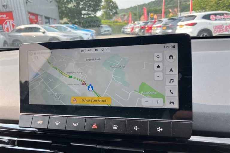 2025 MG MG4 150kW Trophy EV Long Range 64kWh 5dr Auto HATCHBACK ELECTRIC Automatic