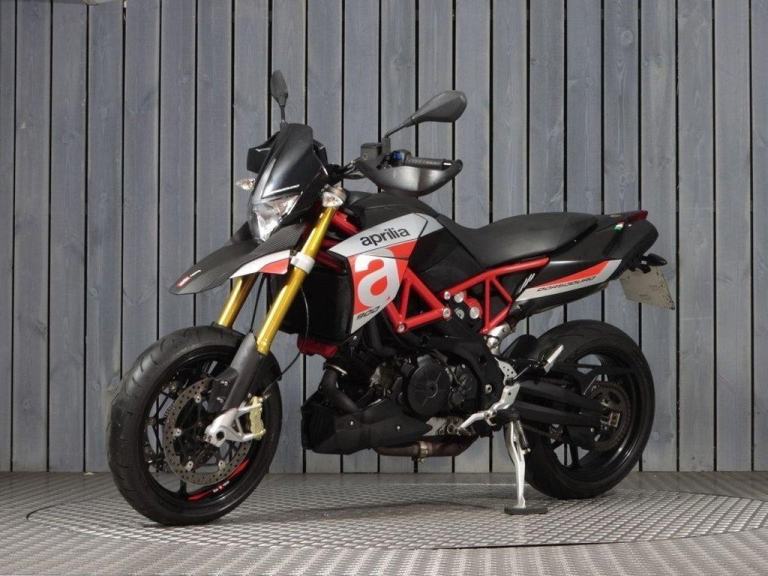 2018 18 APRILIA DORSODURO 900