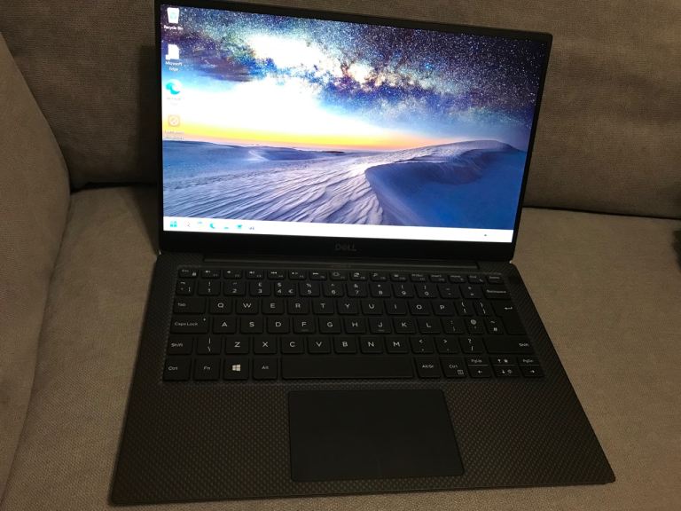 Dell XPS 9305 13.3 Inch 4K UHD Laptop Intel Core i5- (3840 x 2160) 8gb Ram ,512gb SSD Windows 11