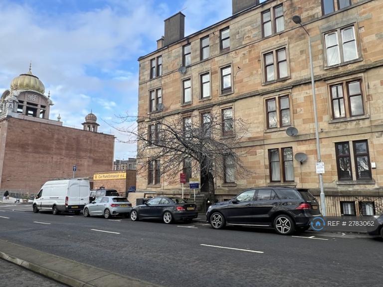 2 bedroom flat in Berkeley Street, Glasgow, G3 (2 bed) (#2783062)
