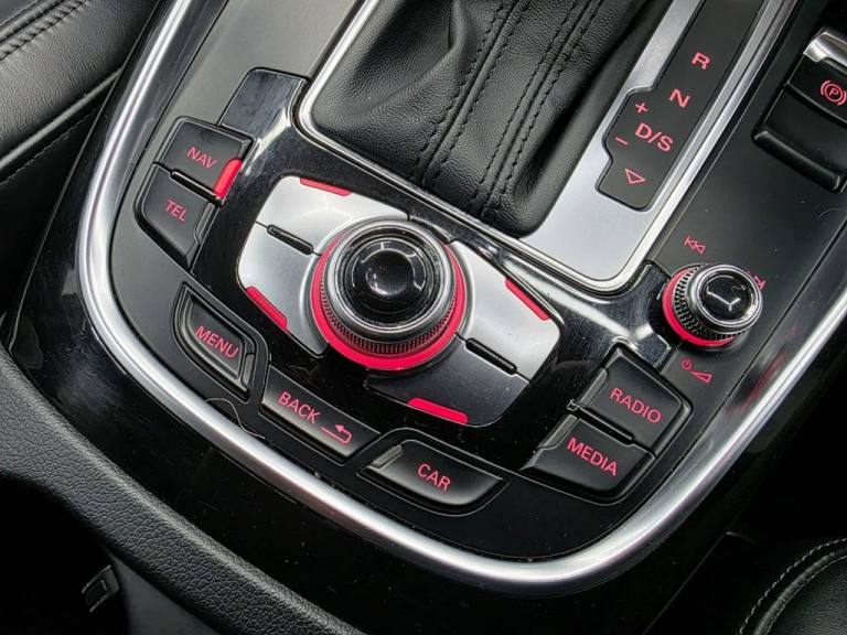 2014 Audi Q5 2.0 TDI S line Plus SUV 5dr Diesel S Tronic quattro Euro 5 (s/s) (177 ps) ESTATE Die...