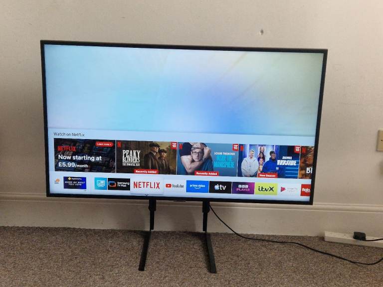 Samsung Smart TV HDR 4K Ultra HD Led 43-inch for sale 