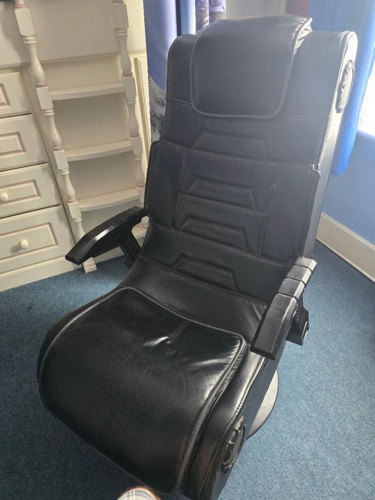 Black X Rocker gaming chair in good condition