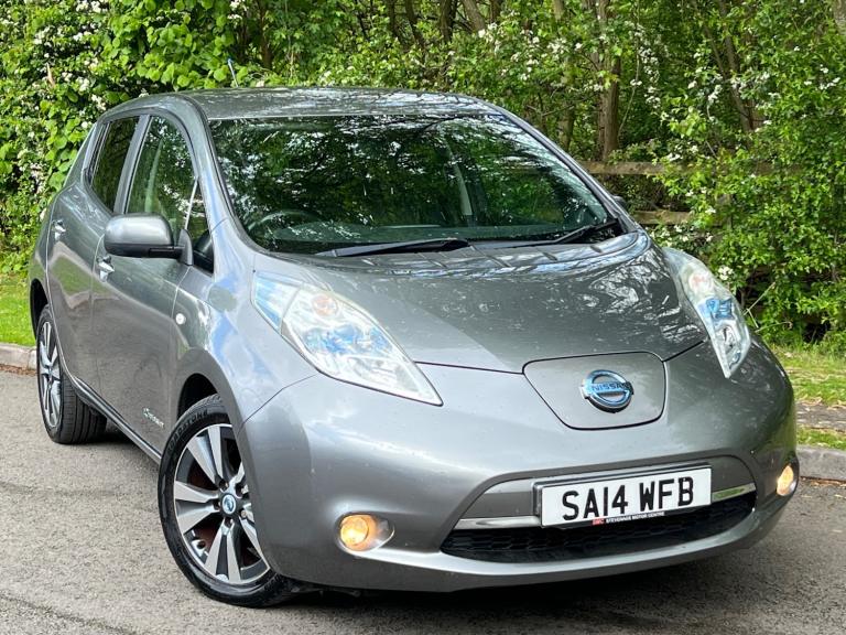 2014 Nissan Leaf 80kW Tekna 24kWh 5dr Auto [6.6kW Charger] HATCHBACK Electric Automatic