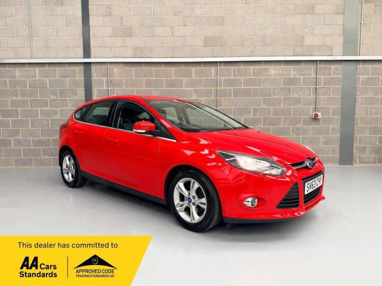 2013 Ford Focus 1.6 TDCi Zetec Euro 5 (s/s) 5dr Hatchback Diesel Manual