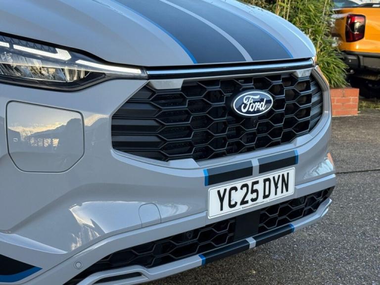  Ford Transit Custom 2.5 PHEV 232ps L1 H1 Double Cab Van Sport Auto Hybrid
