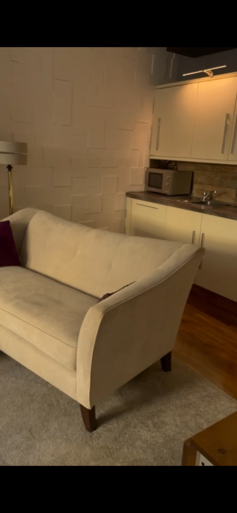 West End Luxury 2 Bed Garden Flat