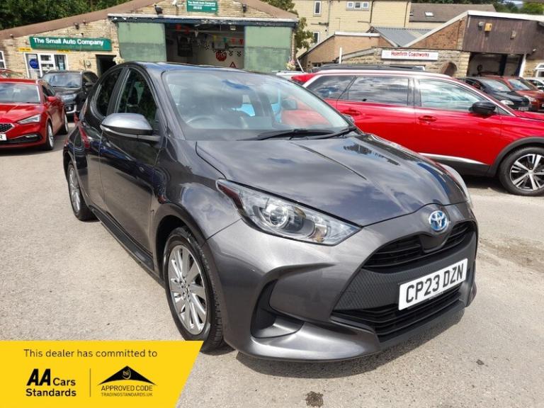 Toyota Yaris 1.5 hybrid ICON 5DR, auto, 1 owner, grey, 2023 , full history