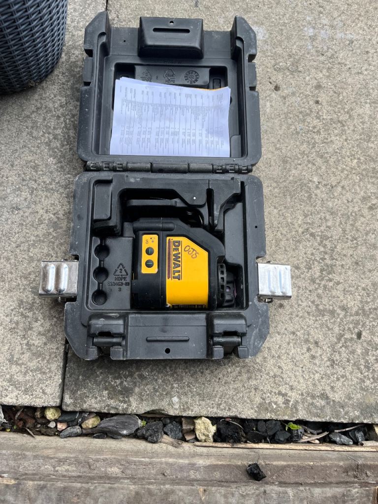Dewalt laser