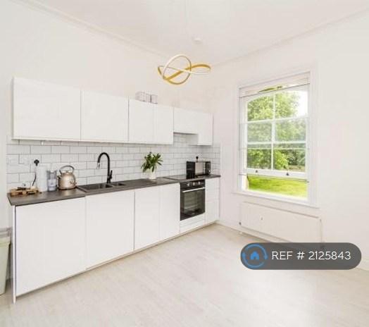 1 bedroom flat in The Avenue, Southampton, SO17 (1 bed) (#2125843)
