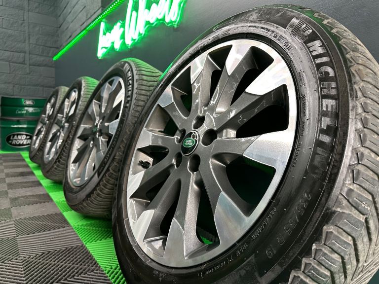 Land Rover Freelander 2 19 inch Metropolis alloy wheels - new diamond cut & 6mm+ Michelins!