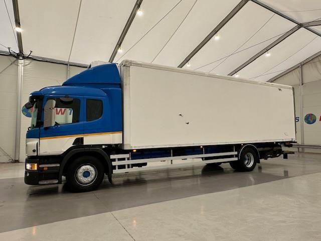 Scania P250 4x2 Sleeper Cab Fridge Box