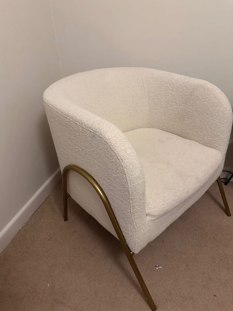 Cream Boucle Accent Chair with Gold Legs – Good Condition
