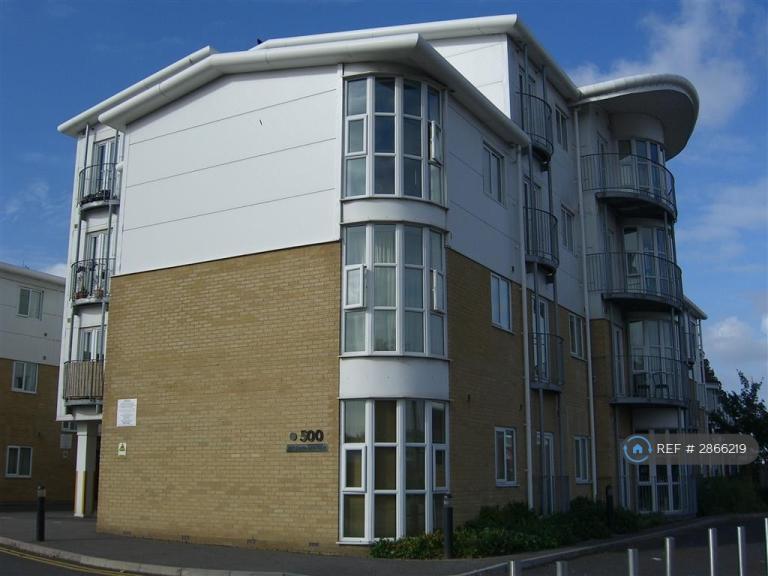 Studio flat in Castle Lane West, Bournemouth, BH8 (#2866219)