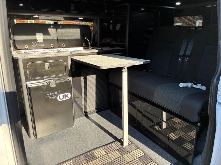 VOLKSWAGEN TRANSPORTER T28 TDI SWB