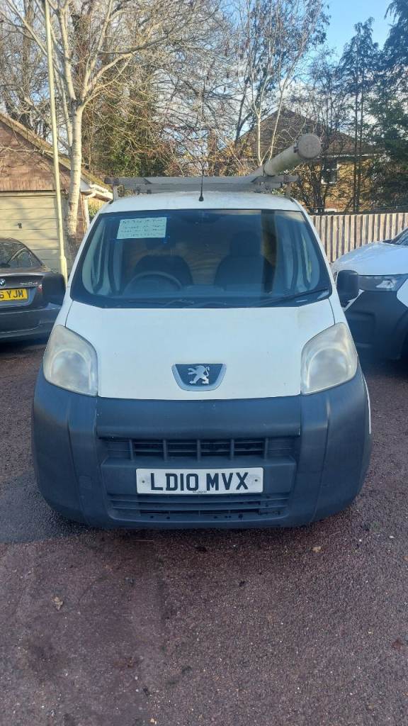Peugeot Bipper Van