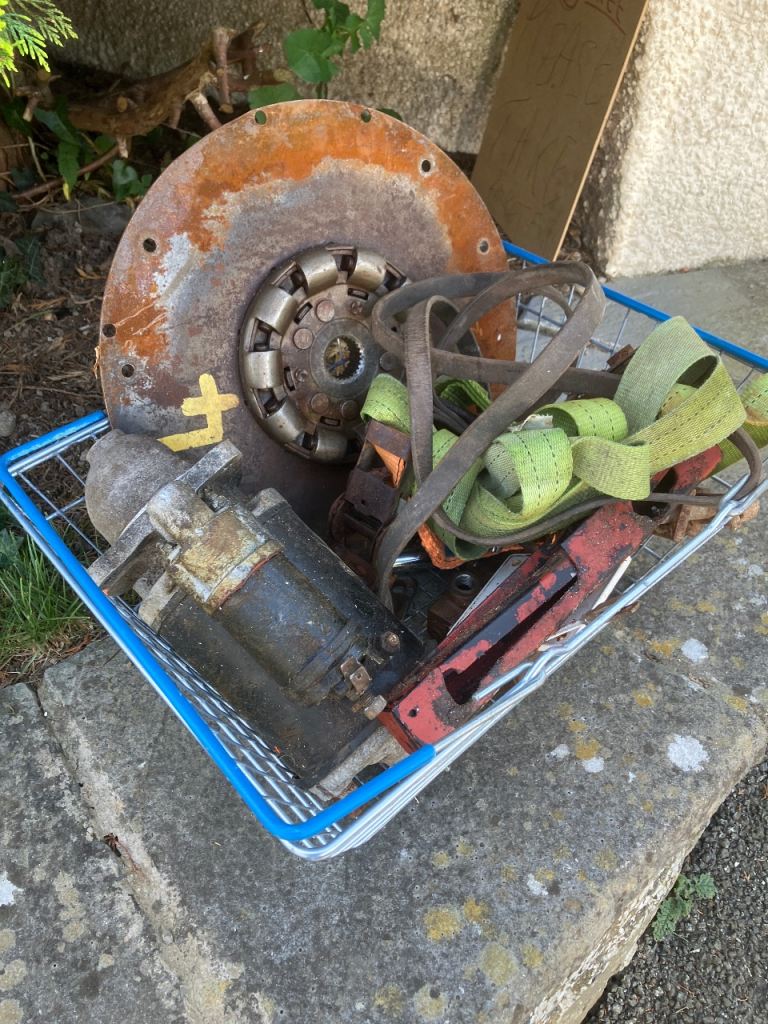 Boat engine 6 L Ford Saber clutch and starter motor together with outboard lock and miscellaneous  