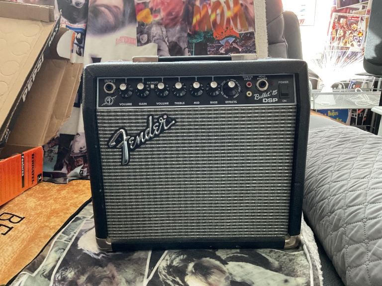 Rare Fender 7 Bullet 15 DSP Practice Amp in Excellent Condition 