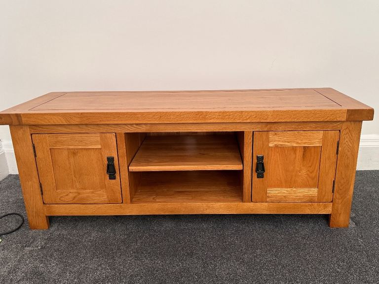 Solid Oak TV Stand / Media Unit 