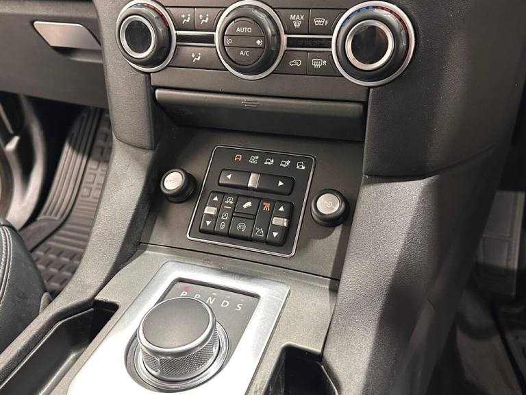 2016 Land Rover Discovery SE Commercial Sd V6 Auto PANEL VAN DIESEL Automatic