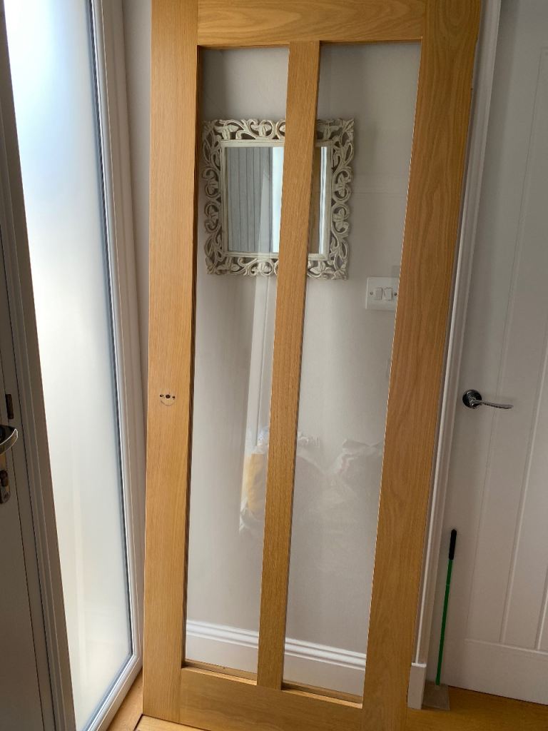 Howdens oak glass panel door