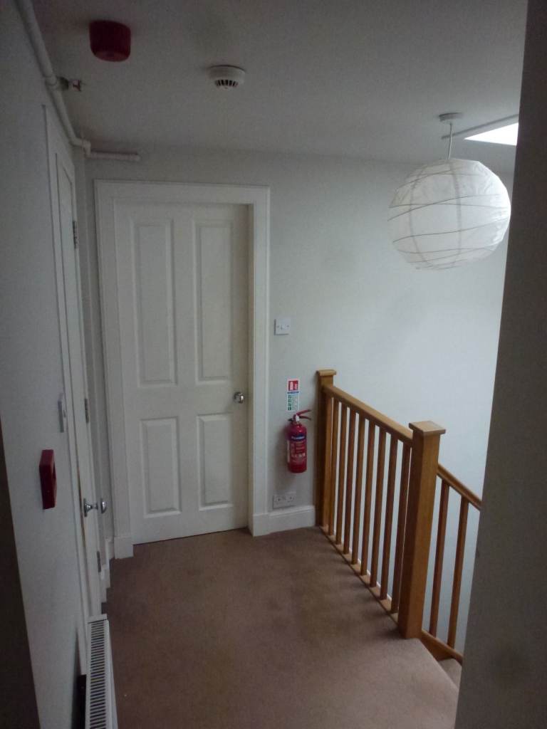 Bellevue / New Town: comfortable 5 bedroom HMO flat