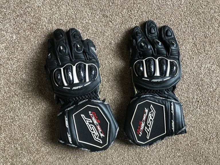 RST Kevlar racing gloves