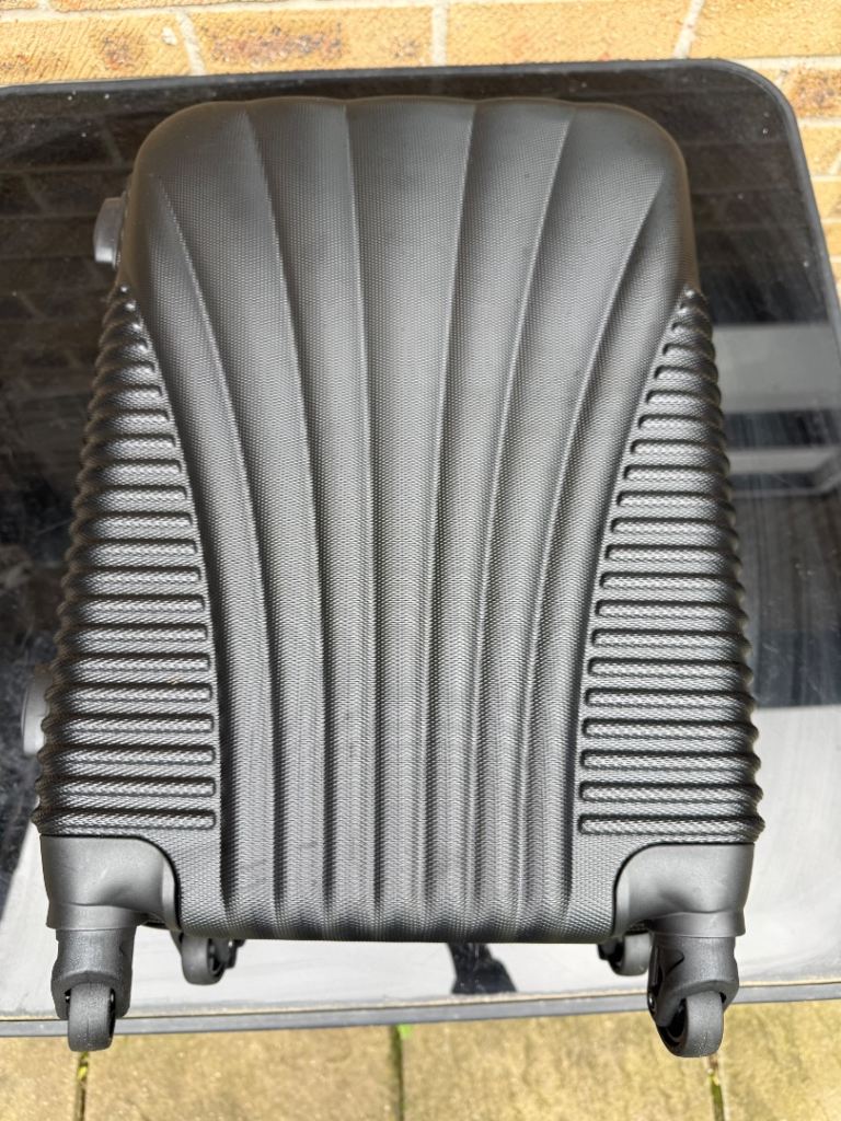 Black hard shell suitcase luggage 4 wheels 