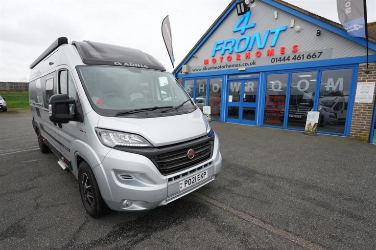 Adria Twin Supreme 640 SPB FAMILY FIAT 9 SPEED 5 BERTH 4 TRAVEL SEAT MOTORHOME