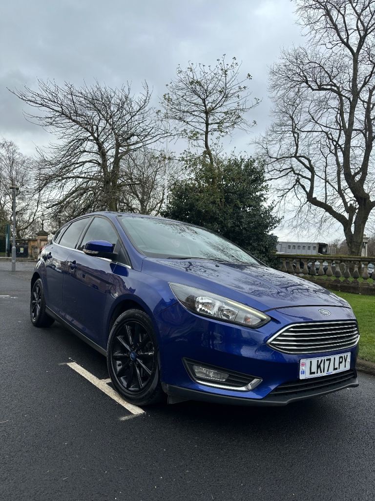 Ford focus automatic 2017 mileage 47000 category N .