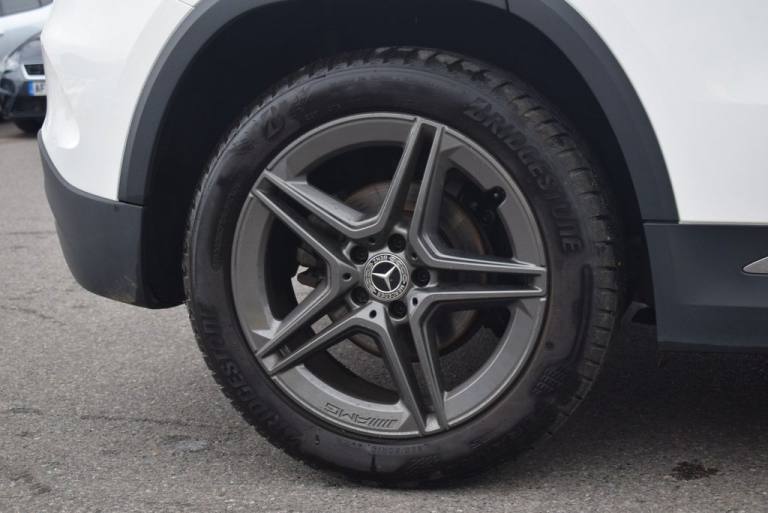 2022 Mercedes-Benz GLA 2.0 GLA200d AMG Line SUV 5dr Diesel 8G-DCT Euro 6 (s/s) (150 ps) HATCHBACK...