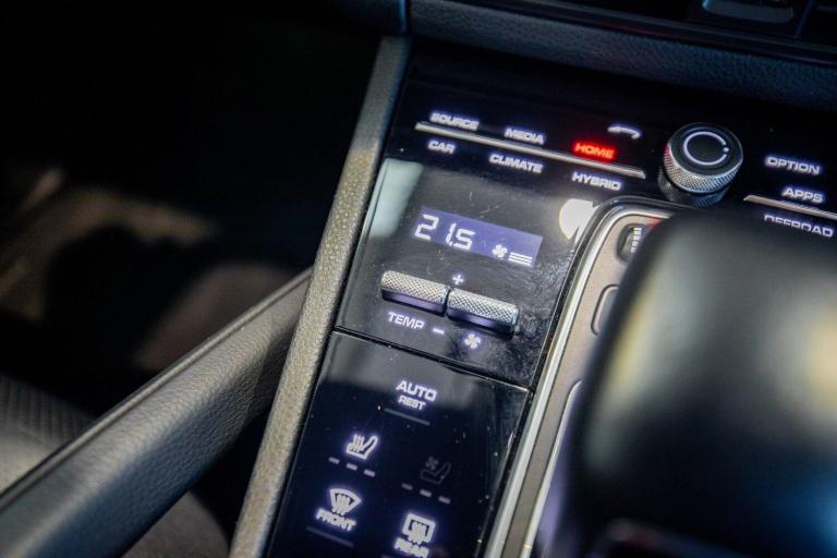 2020 Porsche Cayenne E-Hybrid 5dr Tiptronic S ESTATE PETROL/ELECTRIC Automatic