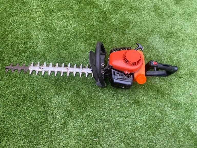 Tanaka petrol hedge cutter. Good working order 