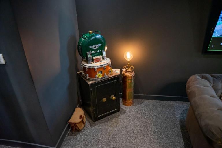  Land Rover Defender 110 3.0 D300 MHEV X-Dynamic HSE Auto 4WD Euro 6 (s/s) 5dr Diesel Automatic