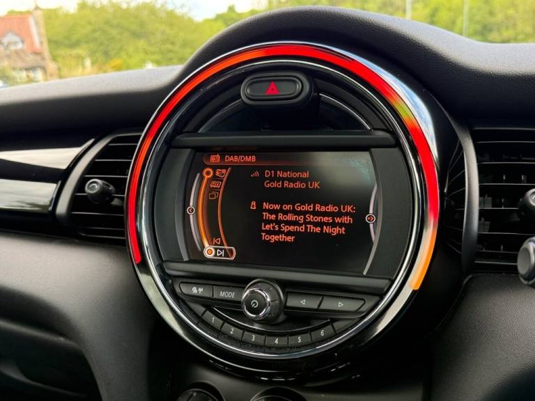 2015 15 MINI HATCH 1.5 COOPER HATCHBACK 5DR PETROL MANUAL EURO 6 (S/S) (136 PS)