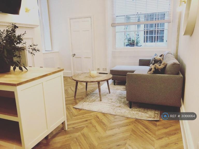 1 bedroom flat in Taylors Bank, Bristol, BS1 (1 bed) (#3066664)