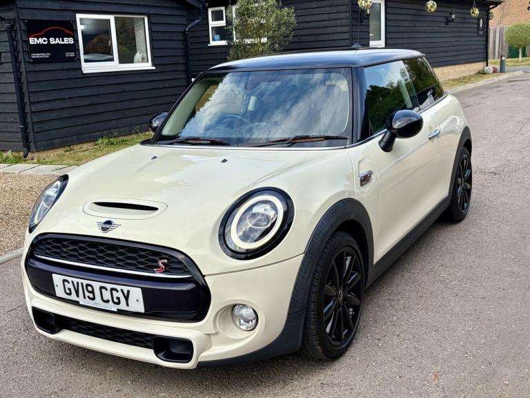 MINI HATCH 2.0 Cooper S 3-Door Hatch 2019