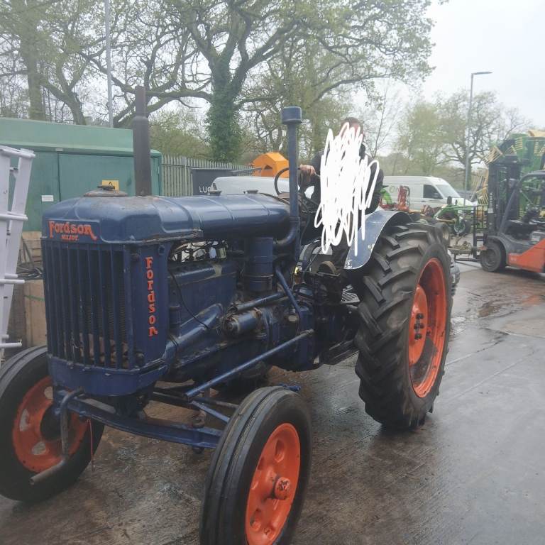 Running project 1951 fordson e27n