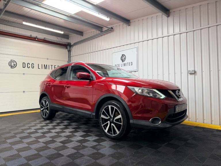 2015 Nissan Qashqai 1.2 DiG-T Tekna [Non-Panoramic] 5dr HATCHBACK PETROL Manual
