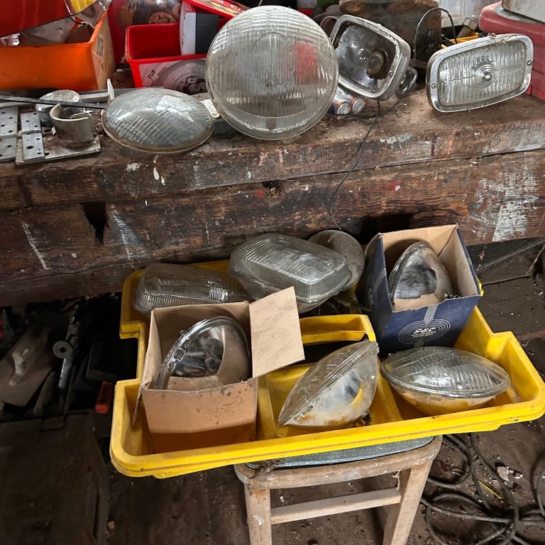 Head light sealed units