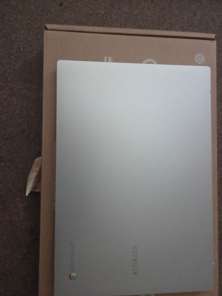 Samsung Chromebook Go