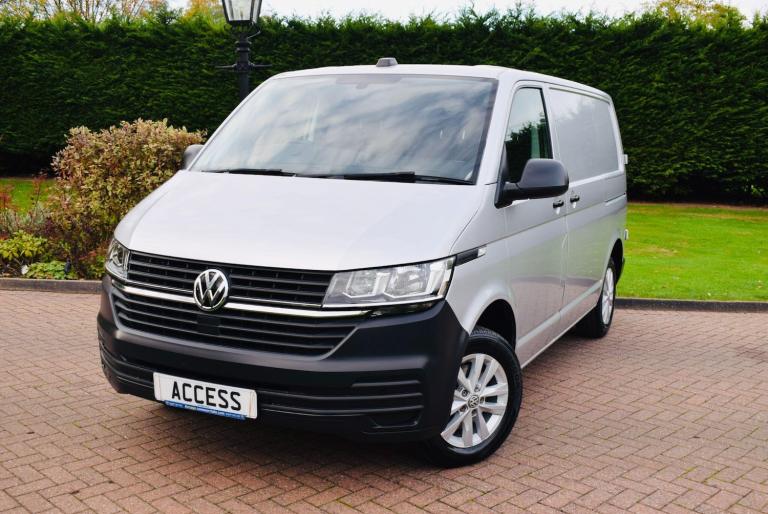 2022 Volkswagen Transporter 2.0 TDI T30 Startline DSG FWD SWB Euro 6 (s/s) 5dr PANEL VAN Diesel A...