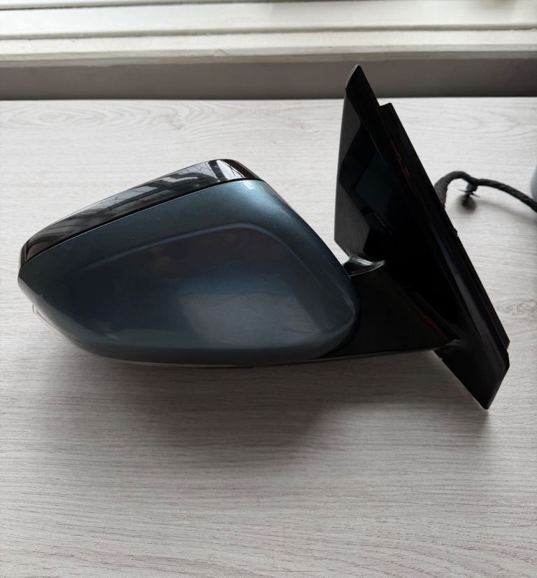 Volvo V40 D2 SE 2014 Heated/Power Folding O/S Wing Mirror Blue P/N: 3304-882