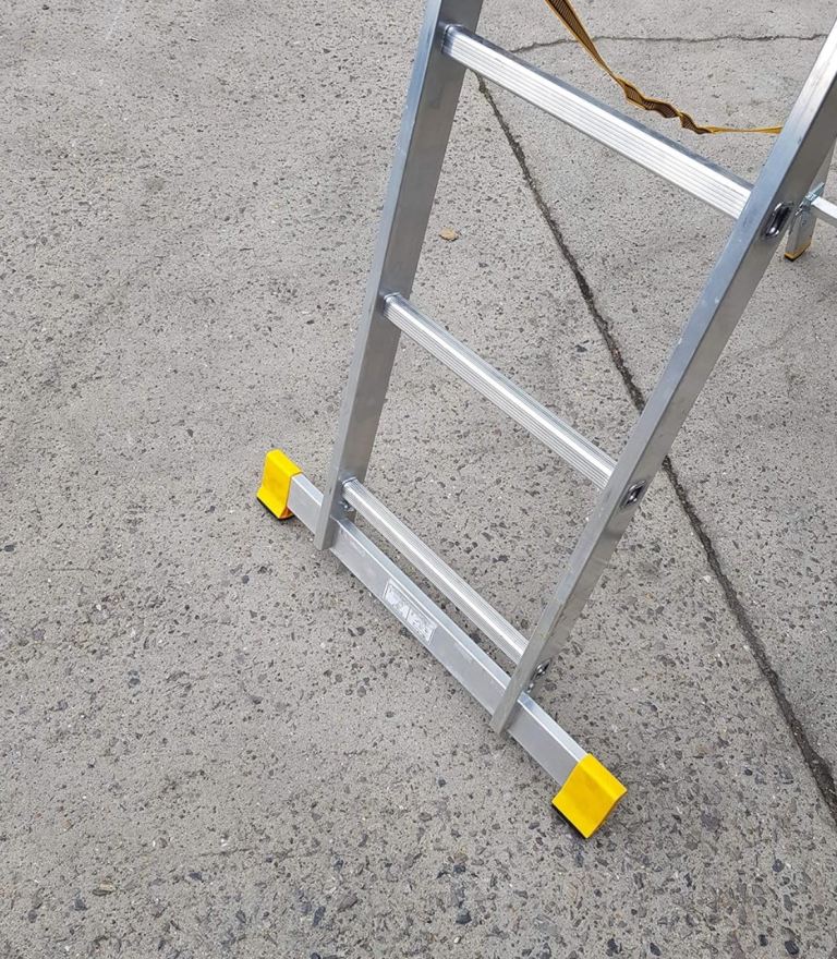 Trade Master Pro 2 Extension Ladder (6.24m)