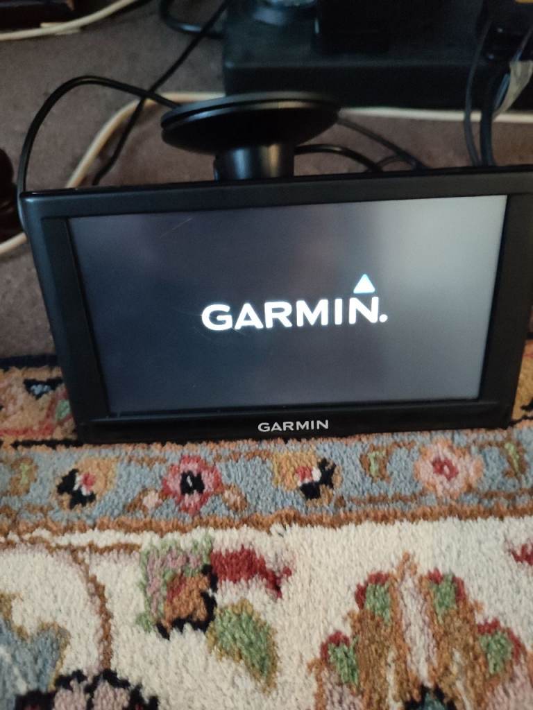 Garmin sat nav Nuvi 66 lm 2026-27 maps.