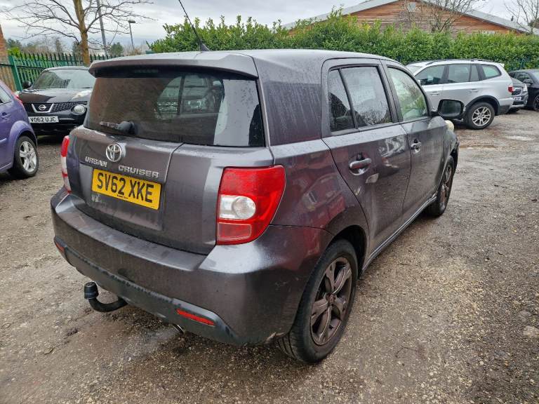 Toyota, URBAN CRUISER, Hatchback, 2012, Manual, 1364 (cc), 5 doors