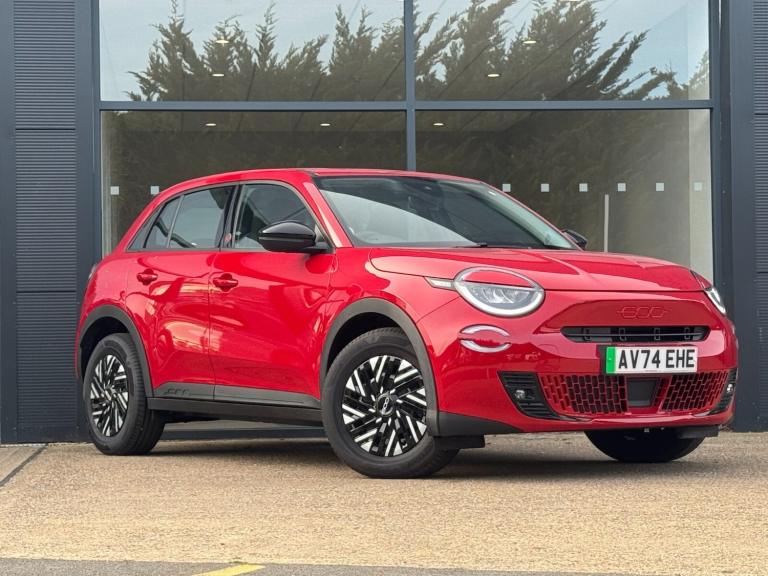 image for 2024 Fiat 600 115kW Red 54kWh 5dr Auto Hatchback Electric Automatic