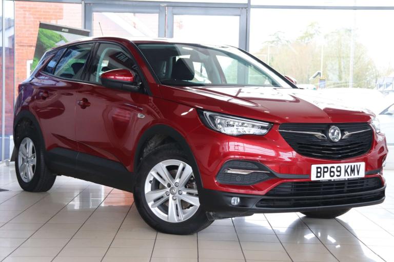 2020 Vauxhall Grandland X 1.2 Turbo SE 5dr HATCHBACK PETROL Manual