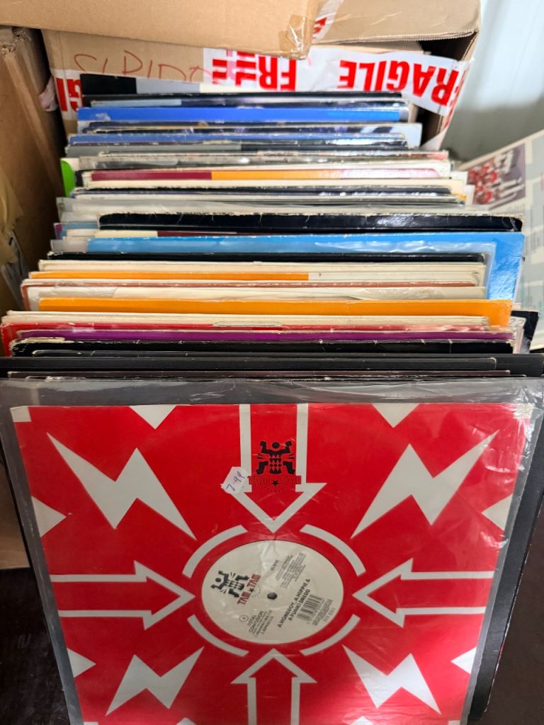 Big Bundle of 130 Early 90s Dance Vinyl Records– Good Condition