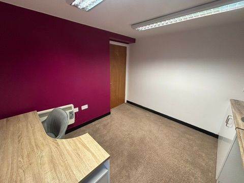 Clinical / Consulting / Therapy room to Rent in Macclesfield